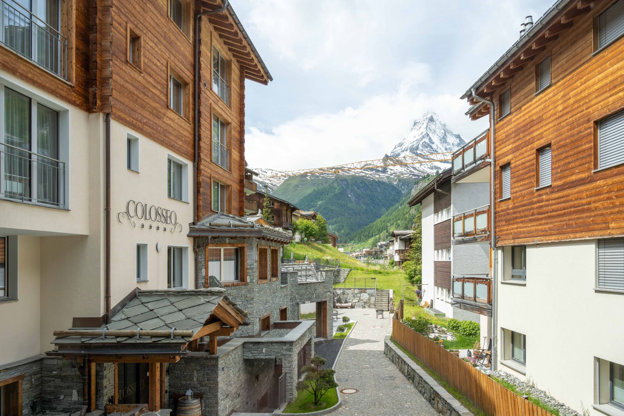 Colosseo Appartements Zermatt Malachit Suite Aussicht